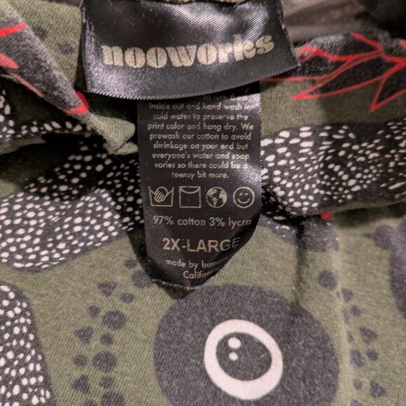 Nooworks Turtleneck Black Swan pattern XXL - Picture 5 of 5